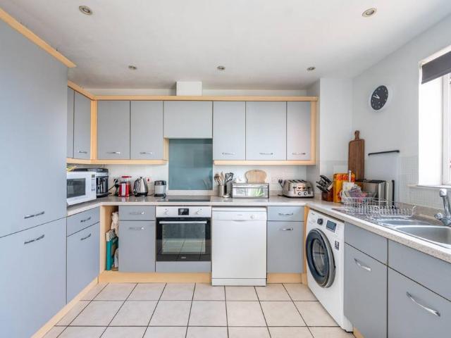 Flat for sale in Preston, Greater London
