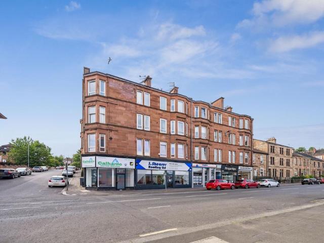 Flat for sale in New Cathcart, Muirend