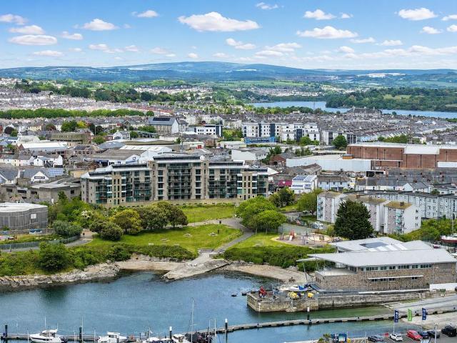 Flat for sale in Barbican, Mount Wise