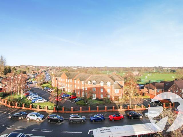 Flat for sale in London Borough of Lewisham, Greater London