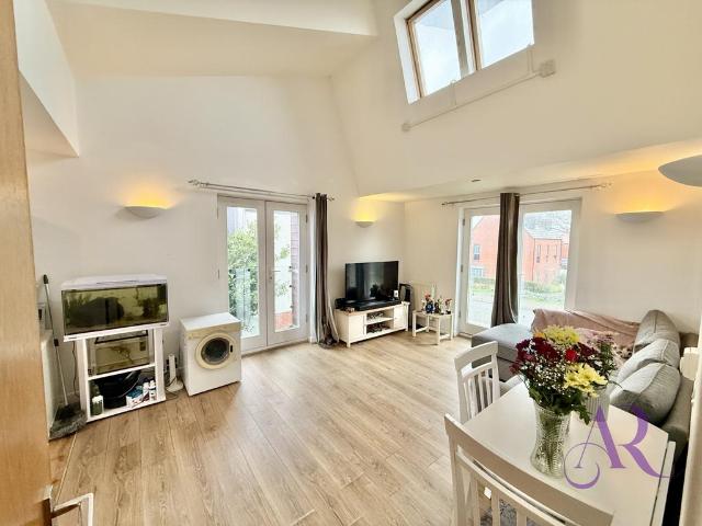 Flat for sale in Newport Pagnell