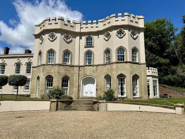 Flat for sale in Cradley Heath, West Midlands