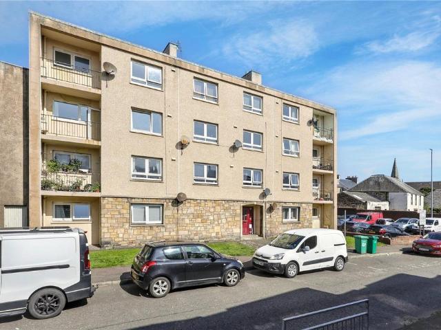 Flat for sale in Burntisland, Scotland