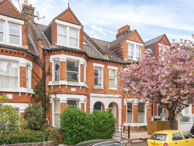 Flat for sale in Herne Hill, Greater London