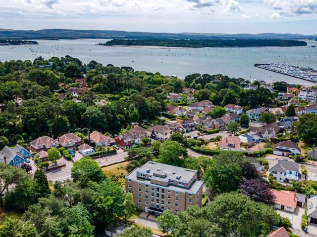Flat for sale in Lilliput, Poole
