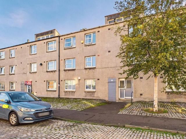 Flat for sale in Newhaven, City of Edinburgh
