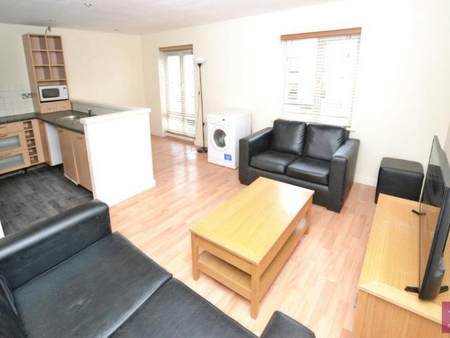 Flat for sale in Hulme, Manchester