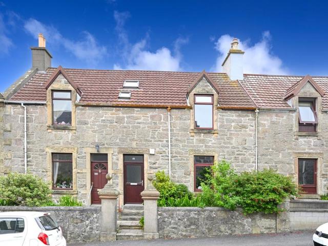 Flat for sale in Lerwick, Scotland