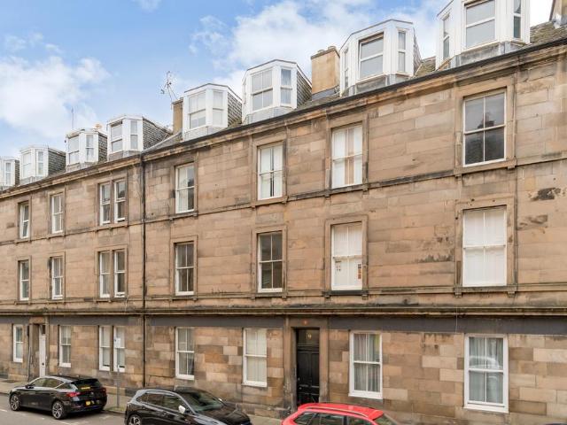 Flat for sale in The Grange, Scotland