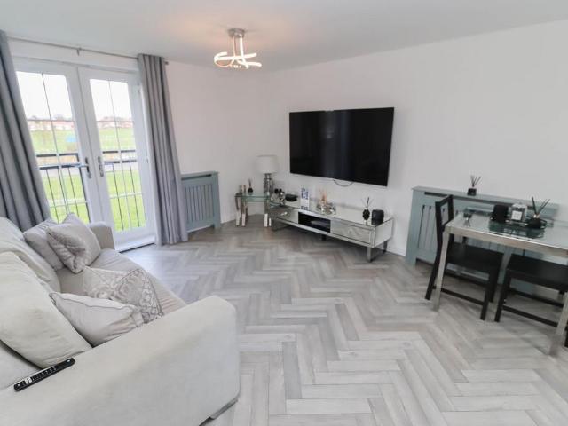 Flat for sale in Blakelaw, Tyne And Wear