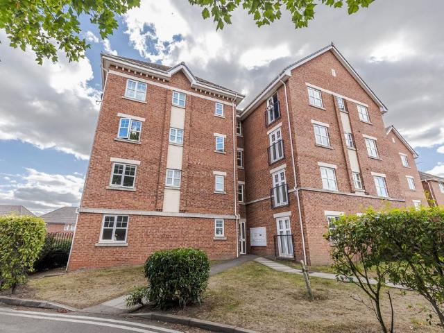 Flat for sale in Hammond Street