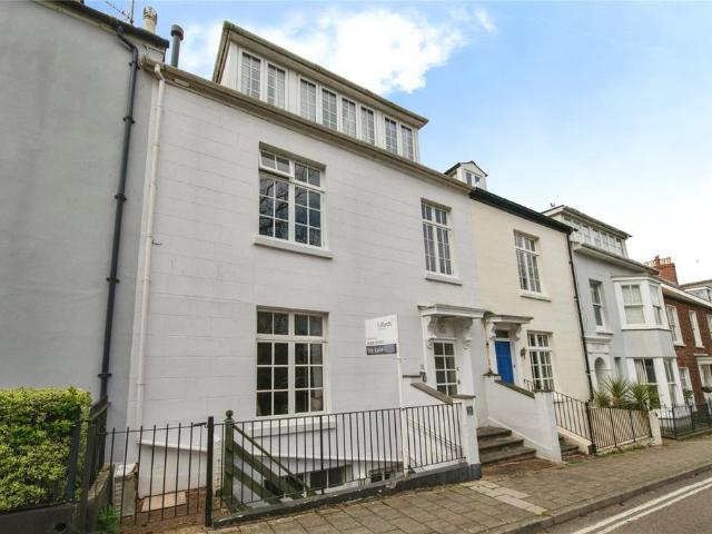 Flat for sale in Withycombe, Budlake