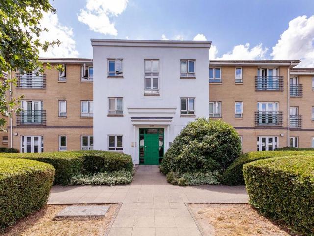 Flat for sale in Colnbrook with Poyle, Slough