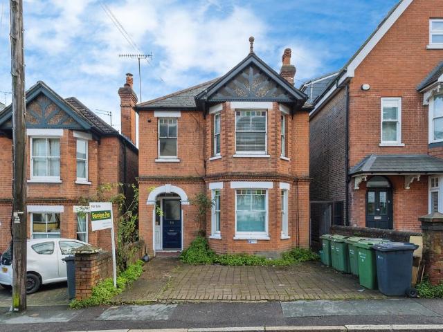 Flat for sale in Guildford Park, Westborough