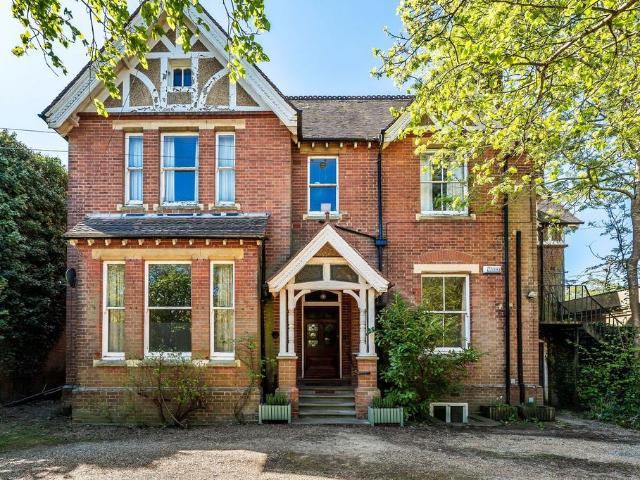 Flat for sale in St James, Sandown Park