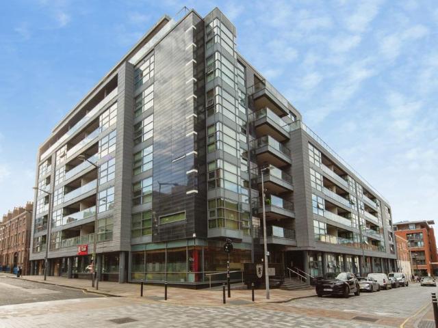 Flat for sale in Ropewalks, Calderstones