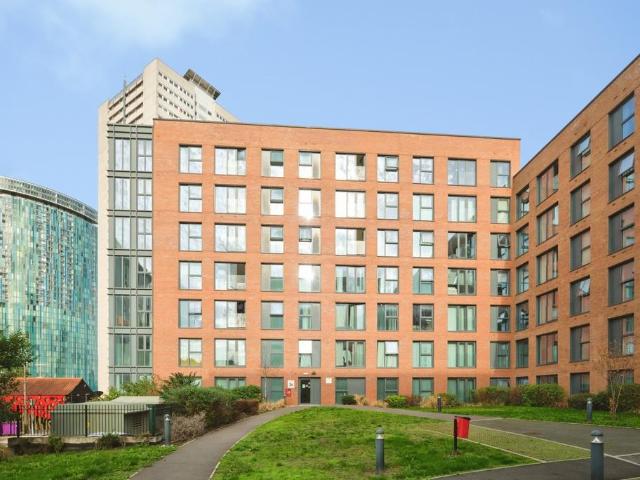 Flat for sale in Attwood Green, Birmingham