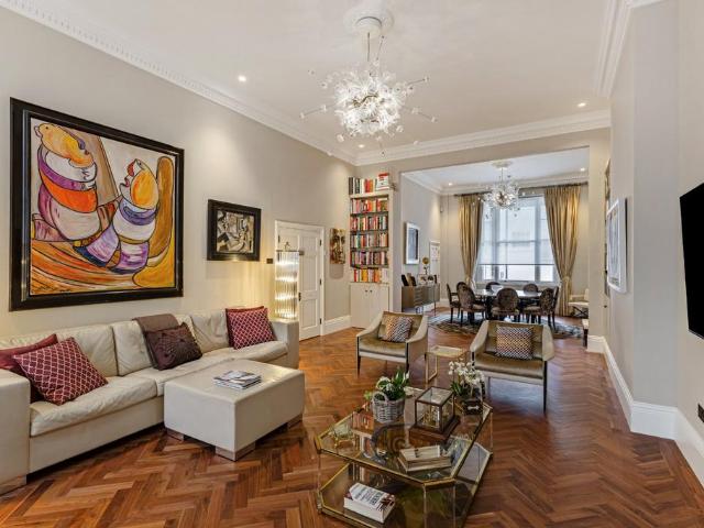 Flat for sale in Belgravia, Isle Of Man