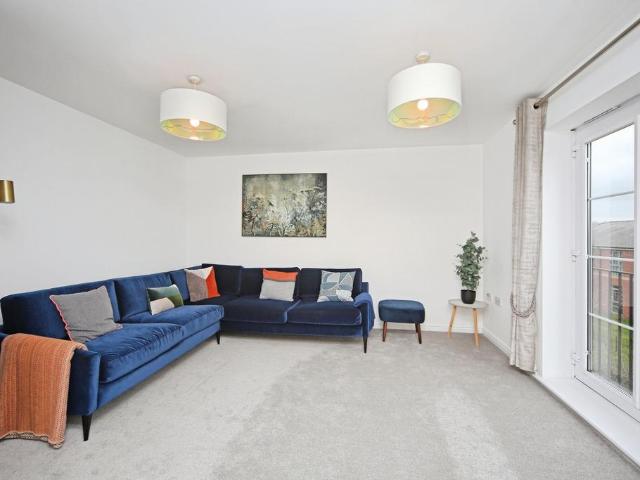 Flat for sale in Stoke Pound, Bromsgrove