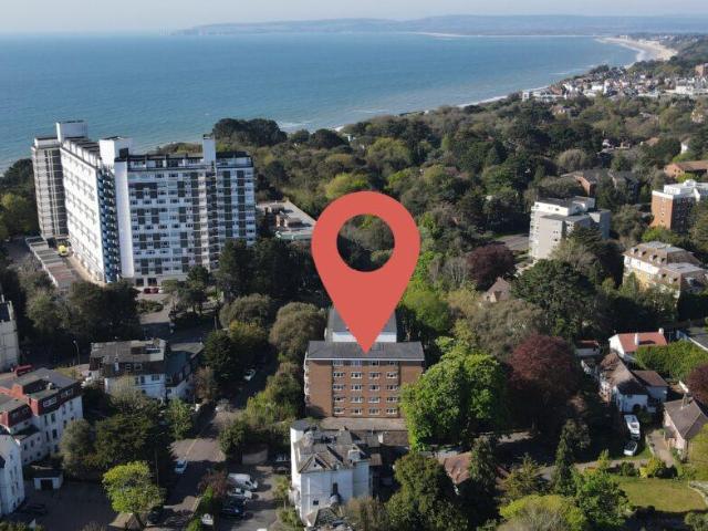 Flat for sale in West Cliff, Bournemouth