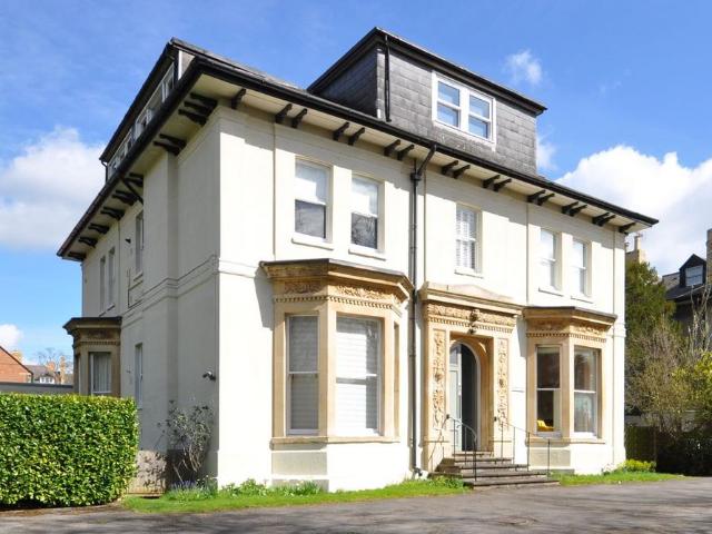 Flat for sale in Warden Hill, Cheltenham