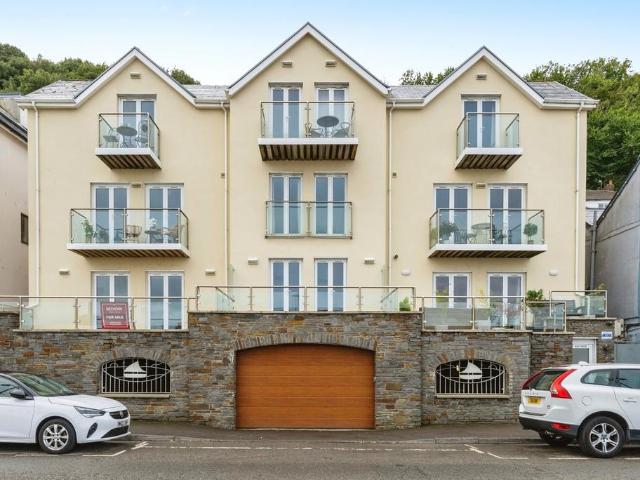 Flat for sale in Thistleboon, Mumbles ,the