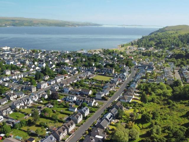 Flat for sale in Dunoon, Scotland