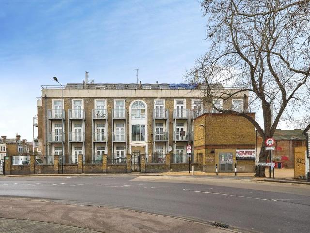 Flat for sale in Upton, Isle Of Man