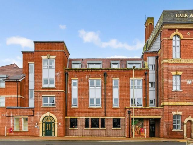 Flat for sale in Blendworth, East Hampshire