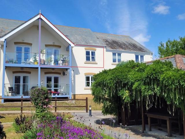 Flat for sale in Tregony with Cuby, Tregony