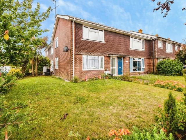 Flat for sale in Worthing, West Sussex