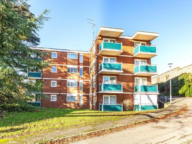 Flat for sale in Feckenham, City Of Bristol