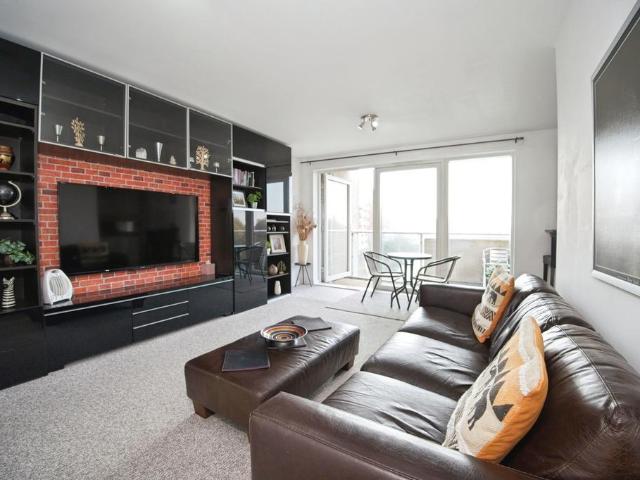Flat for sale in Falcon Lodge, Wales