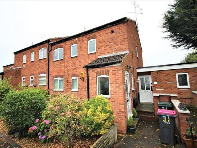 Flat for sale in Aston cum Aughton, Swallownest