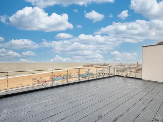 Flat for sale in East Cliff, Acol