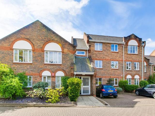 Flat for sale in North Sheen, Isle Of Man