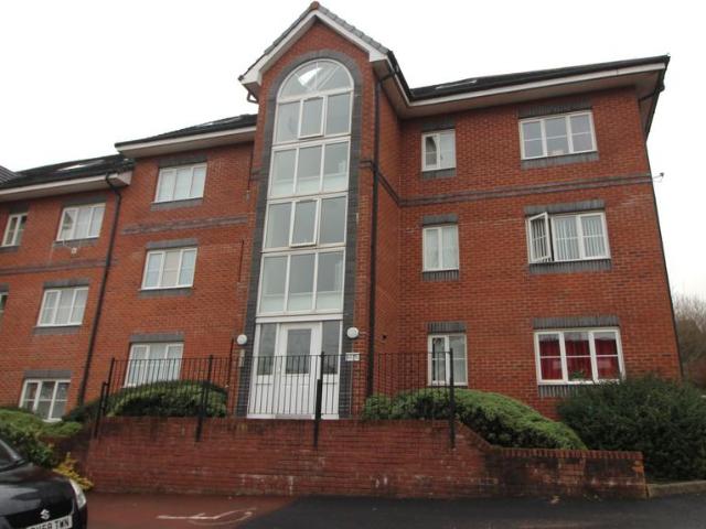 Flat for sale in Jericho, Bury