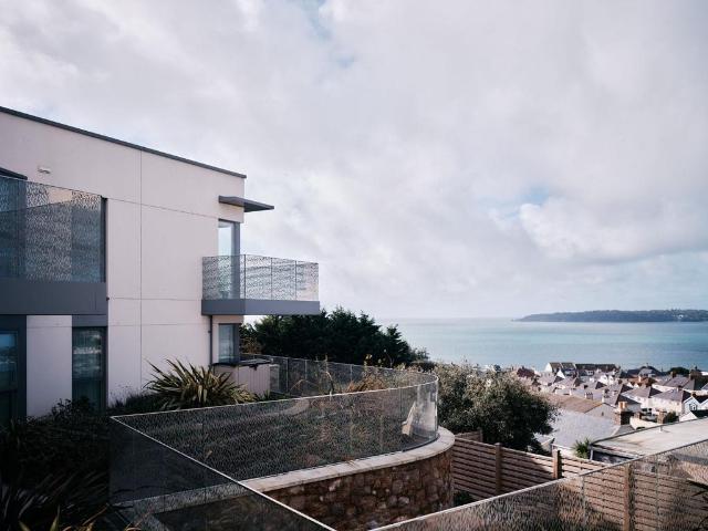 Flat for sale in St Helier, Greater London