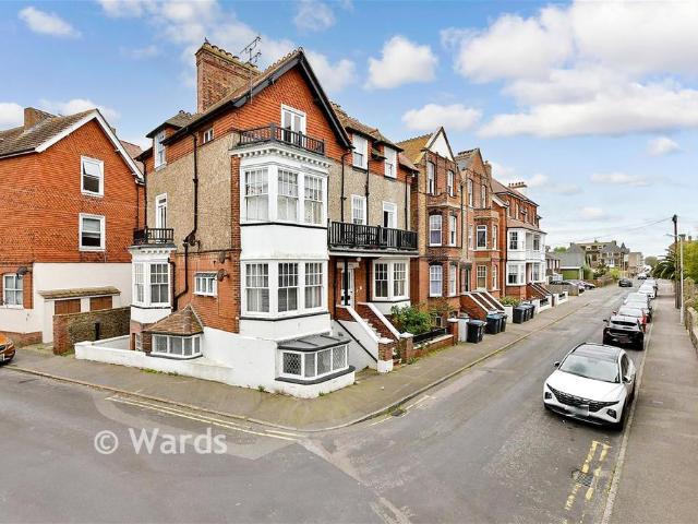 Flat for sale in Westgate-on-Sea, Acol