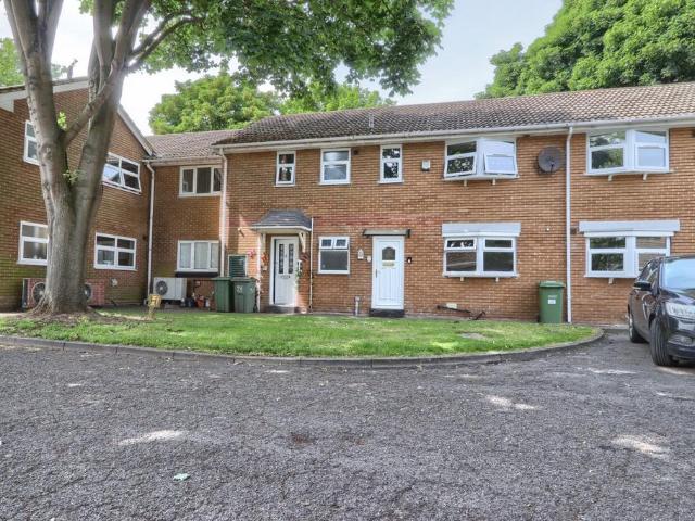 Flat for sale in Stockton-on-tees