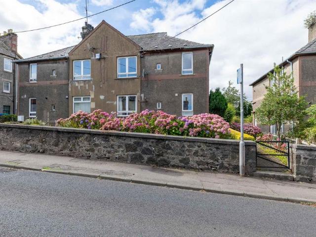Flat for sale in Newburgh, Scotland