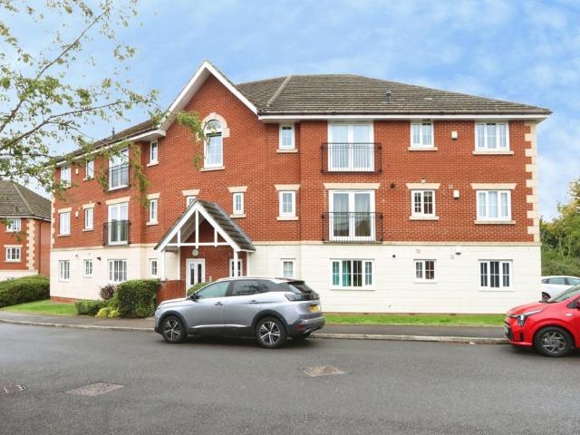 Flat for sale in Renishaw, North East Derbyshire