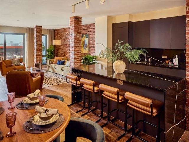 Flat for sale in Calderstones