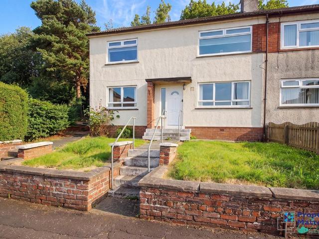 Flat for sale in Bellfield, Crookedholm