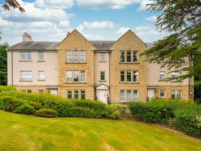 Flat for sale in Craiglockhart, Scotland