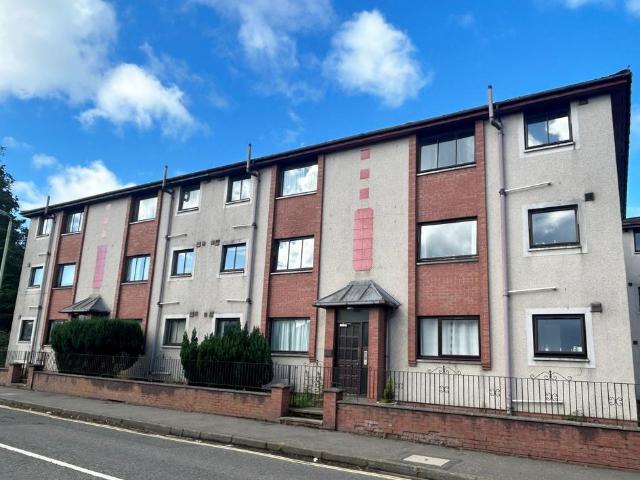 Flat for sale in Moneydie, Scotland