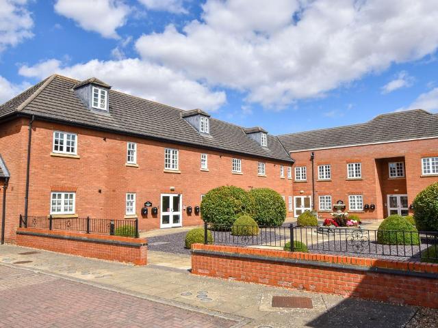 Flat for sale in Towcester, West Northamptonshire