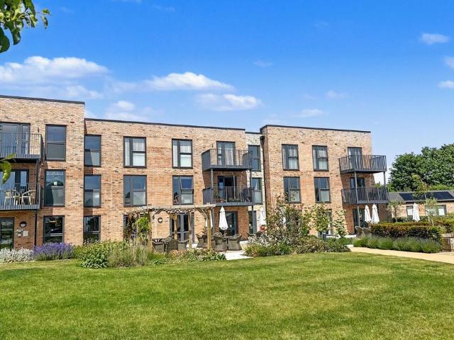 Flat for sale in St Johns, Wimborne