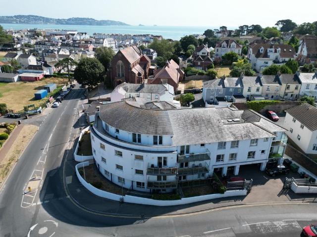 Flat for sale in Goodrington, Paignton