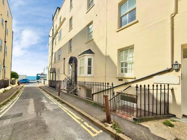 Flat for sale in Kemptown, Brighton & Hove